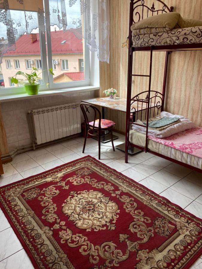 Centre Hostel Mukačevo Exteriér fotografie